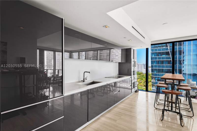 1 bedroom Condominium at 1451 Brickell Ave 1706, Echo Brickell Condo, Miami — photo 3
