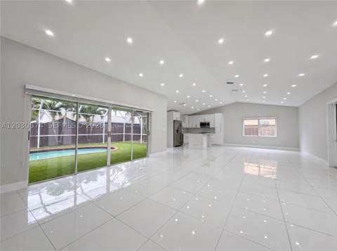 16571 SW 145th Ave, Miami FL - photo 6 of 25