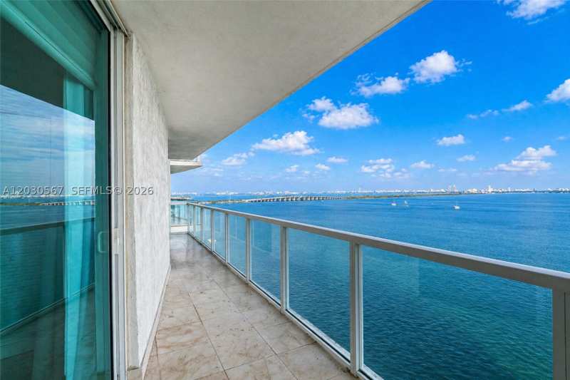 1 bedroom Condominium at 665 NE 25th St 1202, Onyx On The Bay Condo, Miami — photo 1