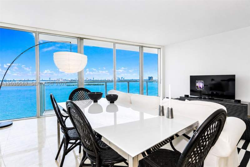 1 bedroom Condominium at 665 NE 25th St 1202, Onyx On The Bay Condo, Miami — photo 4