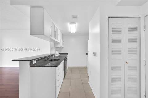 275 NE 18th St 706, Miami FL - photo 13 of 25