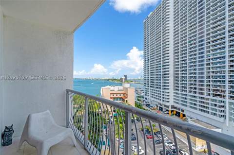 1750 N Bayshore Dr 1204, Miami FL - photo 12 of 27