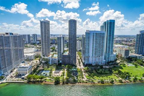 1750 N Bayshore Dr 1204, Miami FL - photo 15 of 27