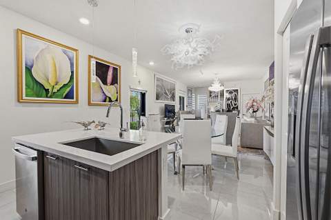 8321 Central Park Boulevard, Doral FL - photo 13 of 81