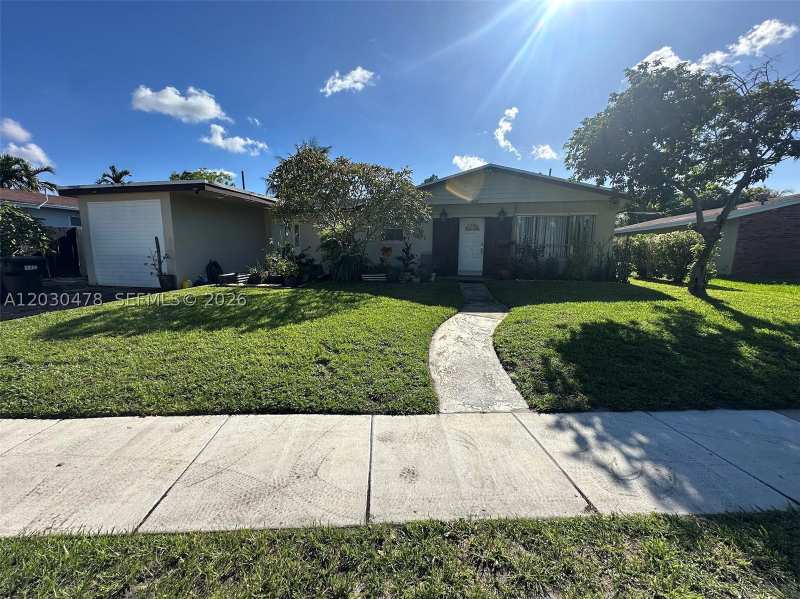 3 bedroom SingleFamilyResidence at 18240 NE 8th Ave, Pickwick Lake Ests Sec 2, North Miami Beach — photo 1