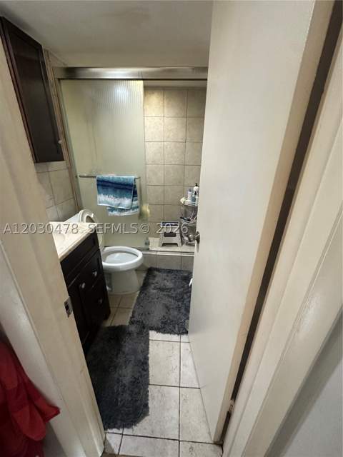 18240 NE 8th Ave, North Miami Beach FL - photo 12 of 66