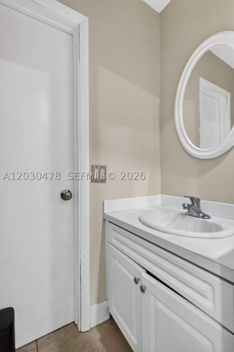 18240 NE 8th Ave, North Miami Beach FL - photo 21 of 66