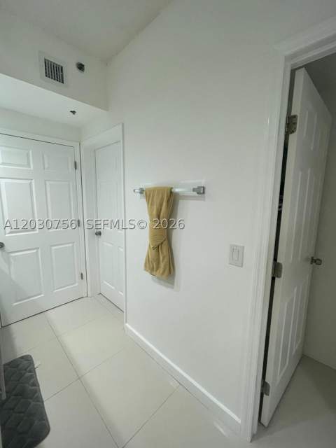 3255 NE 184th St 12114, Aventura FL - photo 6 of 8