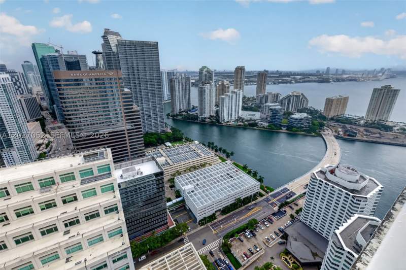 2 bedroom Condominium at 950 Brickell Bay Dr 4504, The Plaza 851 Brickell Co, Miami — photo 2