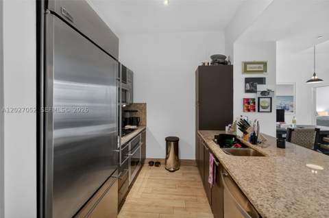 950 Brickell Bay Dr 4504, Miami FL - photo 8 of 28