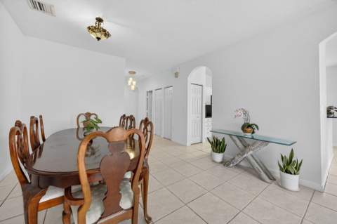 14215 SW 156th Avenue N, Miami FL - photo 8 of 47