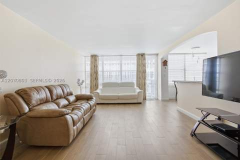 231 174th St 901, Sunny Isles Beach FL - photo 13 of 23