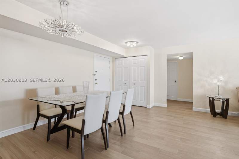 2 bedroom Condominium at 231 174th St 901, Winston Towers 400 Condo, Sunny Isles Beach — photo 5