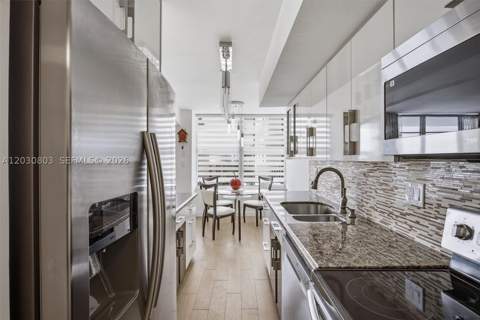 231 174th St 901, Sunny Isles Beach FL - photo 9 of 23