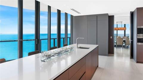 19575 Collins Ave Ph-43, Sunny Isles Beach FL - photo 8 of 38