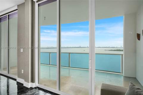 725 NE 22nd St 11E, Miami FL - photo 10 of 29