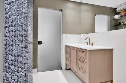 725 NE 22nd St 11E, Miami FL - photo 18 of 29
