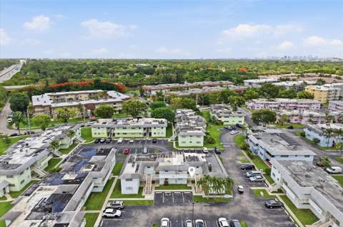 7680 SW 82nd St H121, Miami FL - photo 16 of 32