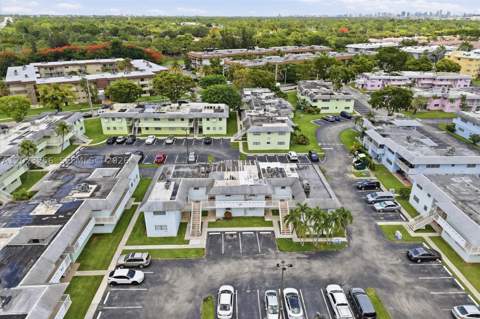 7680 SW 82nd St H121, Miami FL - photo 23 of 32