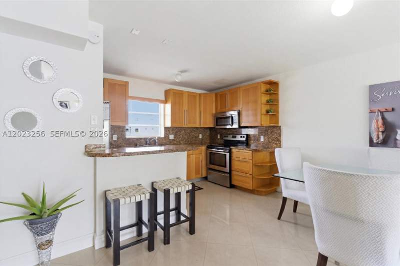 1 bedroom Condominium at 7680 SW 82nd St H121, Village At Dadeland Condo, Miami — photo 5
