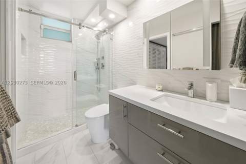1670 Lincoln Ct 2B, Miami Beach FL - photo 15 of 24