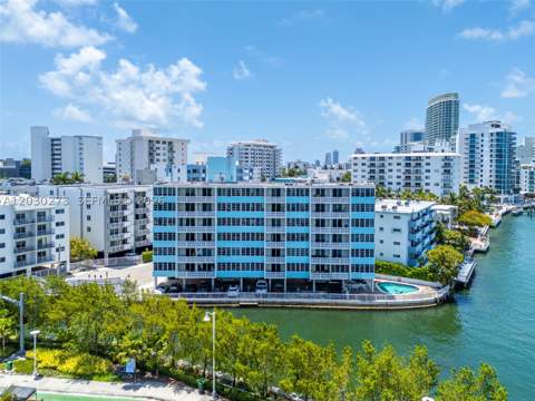 1670 Lincoln Ct 2B, Miami Beach FL - photo 20 of 24