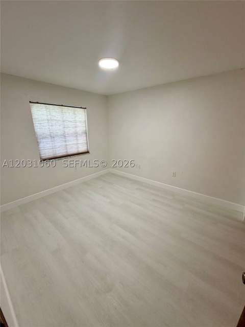 18145 NW 61st Ave, Hialeah FL - photo 13 of 25