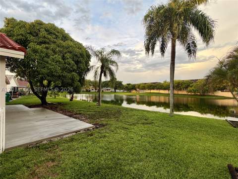 18145 NW 61st Ave, Hialeah FL - photo 23 of 25
