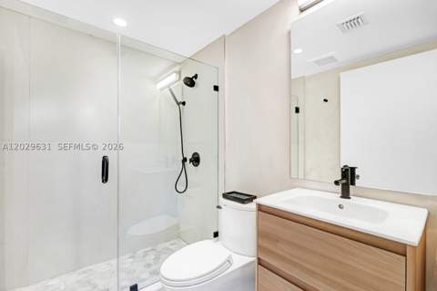 5875 Collins Ave 501, Miami Beach FL - photo 16 of 38