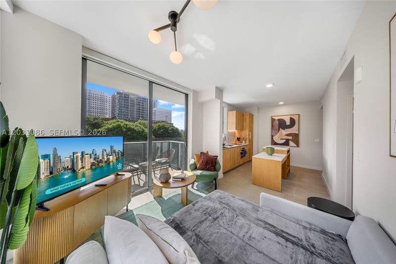 2 bedroom Condominium at 11 NE 6th St 301, The Crosby Miami, Miami — photo 2
