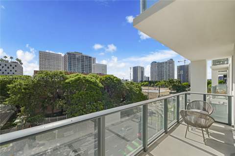11 NE 6th St 301, Miami FL - photo 20 of 30