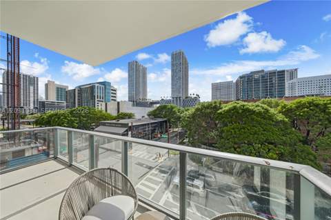 11 NE 6th St 301, Miami FL - photo 23 of 30