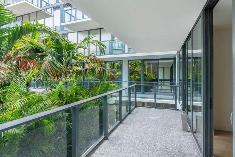 1 bedroom Condominium at 1176 97th Street 302, The Well Bay Harbor, Bay Harbor Islands — photo 3