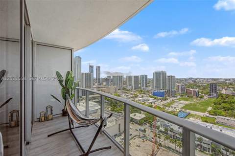 488 NE 18th St 3101, Miami FL - photo 20 of 33