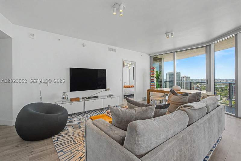 2 bedroom Condominium at 488 NE 18th St 3101, Aria On The Bay Condo, Miami — photo 3