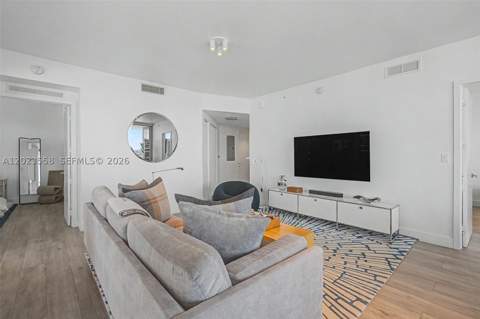 488 NE 18th St 3101, Miami FL - photo 7 of 33