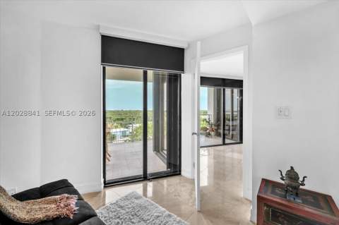 2000 Towerside Ter 908, Miami FL - photo 11 of 44