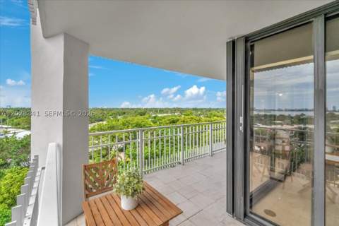 2000 Towerside Ter 908, Miami FL - photo 12 of 44