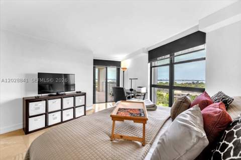 2000 Towerside Ter 908, Miami FL - photo 14 of 44