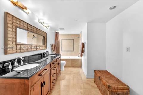 2000 Towerside Ter 908, Miami FL - photo 6 of 44