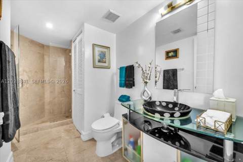 2000 Towerside Ter 908, Miami FL - photo 7 of 44