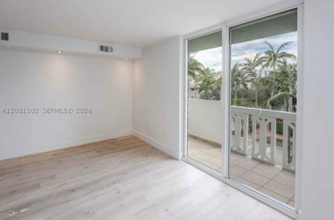 301 Jefferson Ave 3A, Miami Beach FL - photo 11 of 16