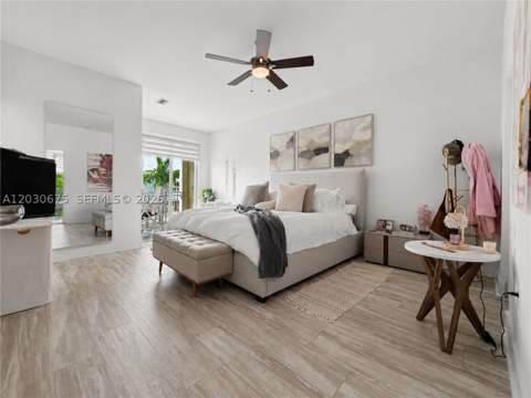10718 NW 76th Ln, Doral FL - photo 7 of 36