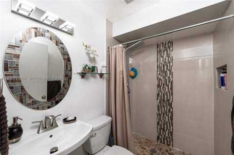 1084 SW 142nd Pl, Miami FL - photo 13 of 29