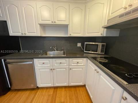 400 Kings Point Dr 622, Sunny Isles Beach FL - photo 11 of 12