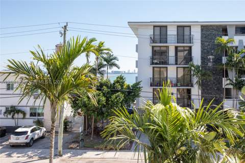 1801 S Treasure Dr 321, North Bay Village FL - photo 17 of 32