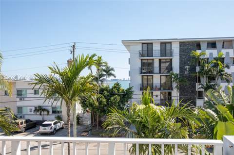 1801 S Treasure Dr 321, North Bay Village FL - photo 18 of 32