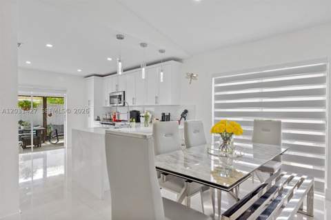 14623 SW 125th Pl, Miami FL - photo 11 of 62