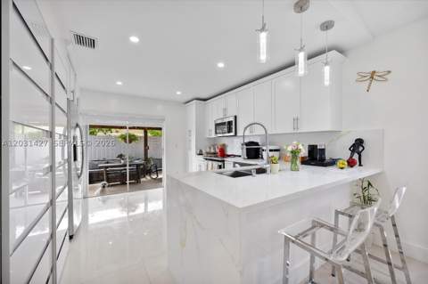 14623 SW 125th Pl, Miami FL - photo 13 of 62