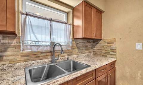 1236 Jann Ave, Opa Locka FL - photo 15 of 20